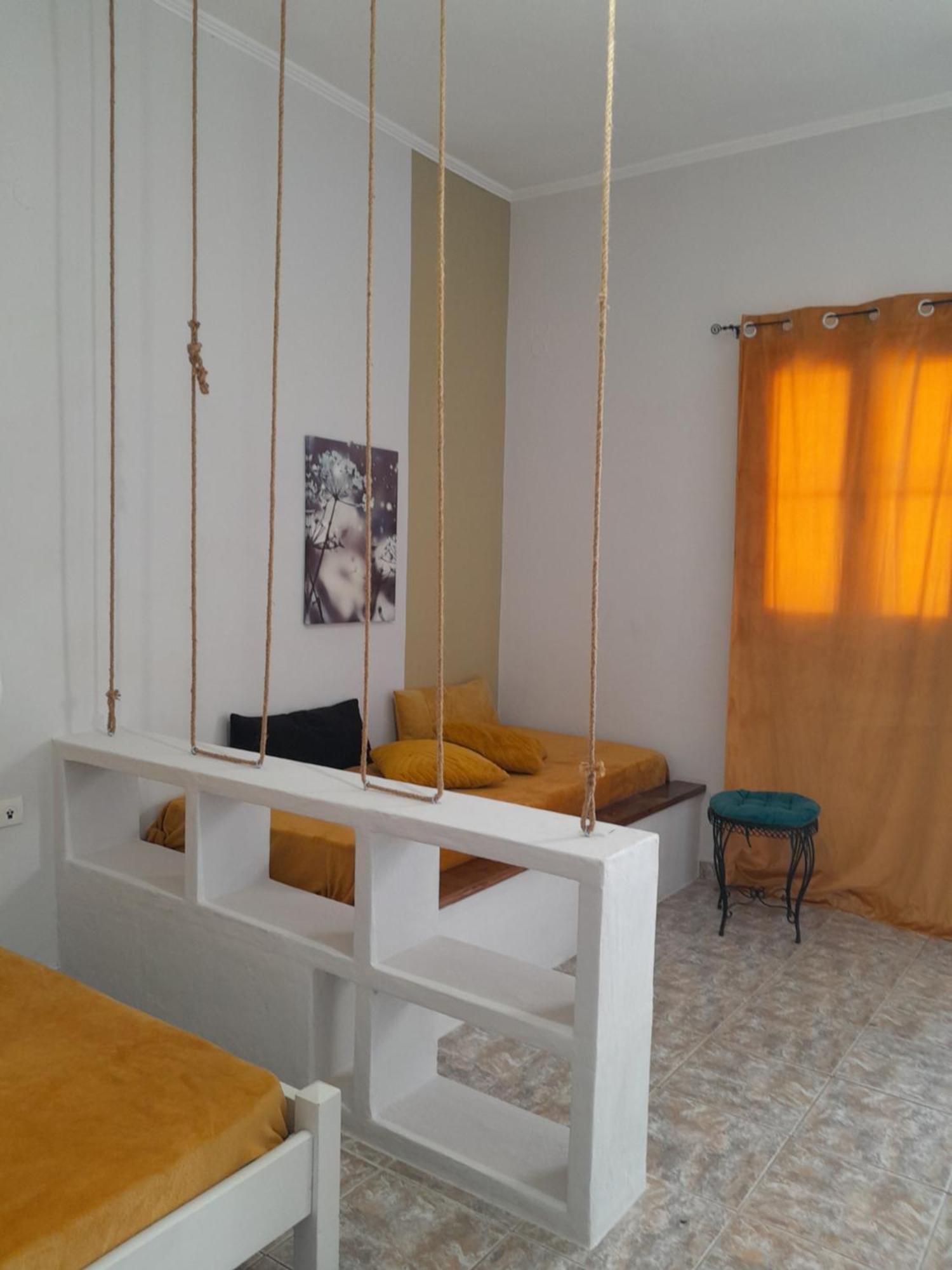 Overhill Apartments Adamas 외부 사진